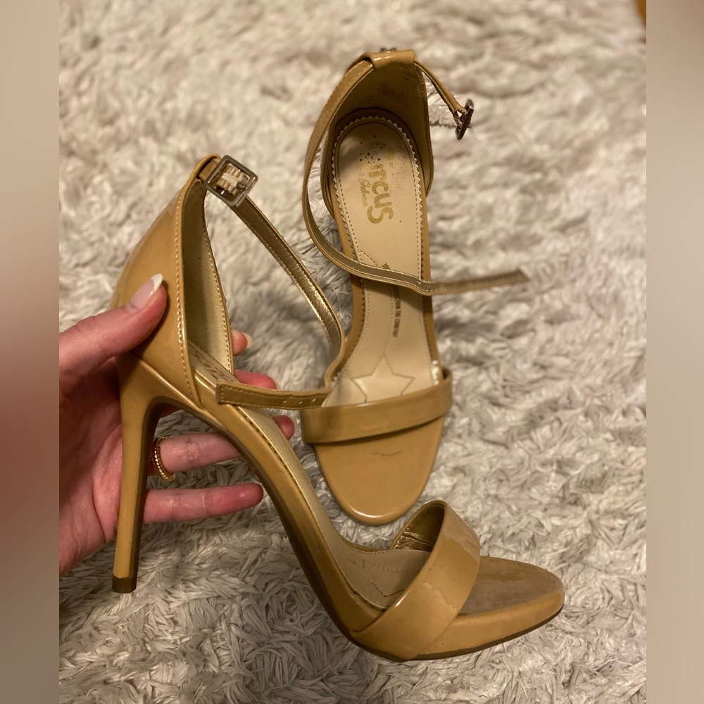 Circus by Sam Edelman Beige Strappy Heels
